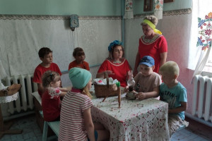«Без троицы дом не строится»